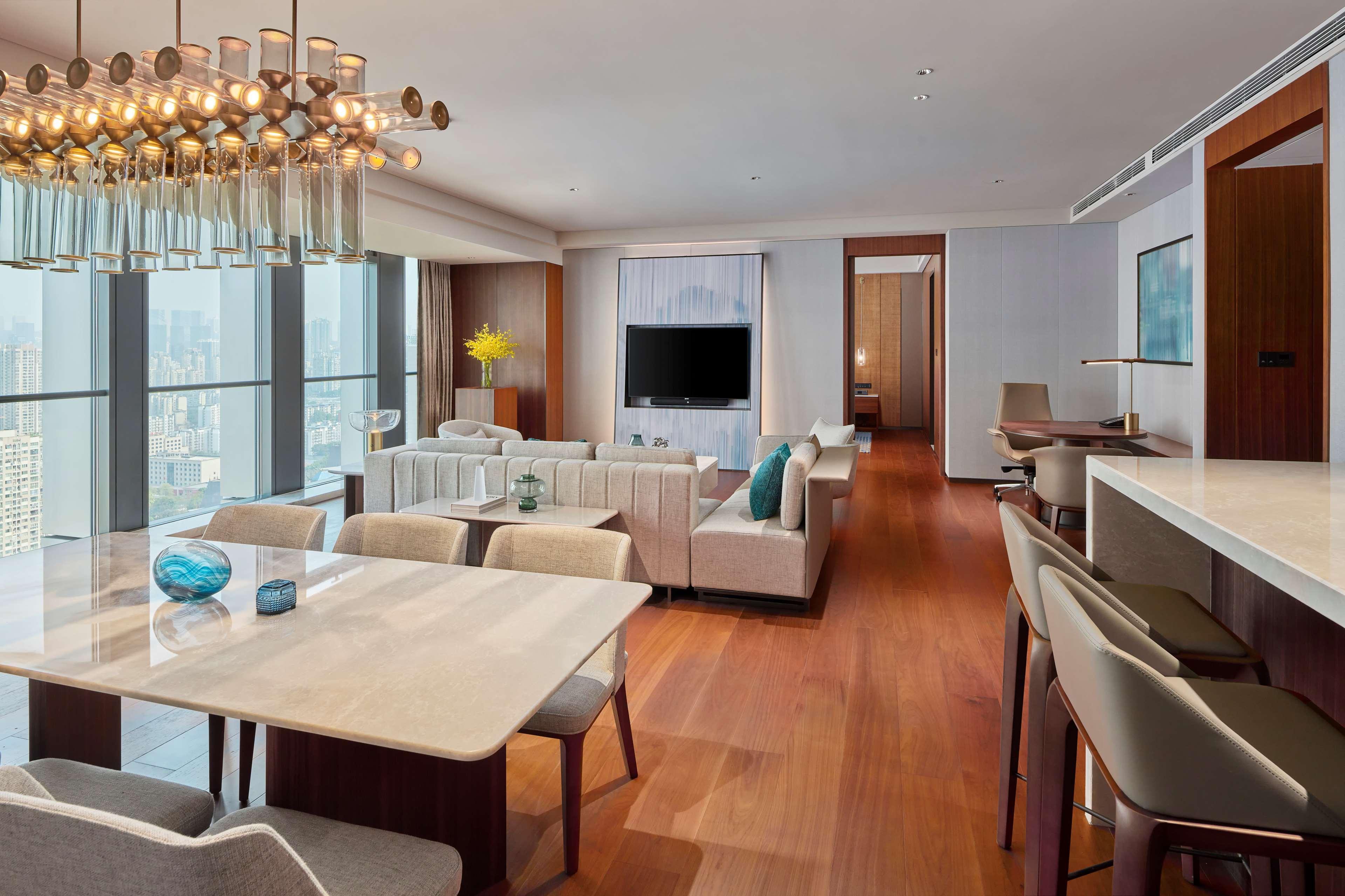 Hilton Chongqing Liangjiang New Area Hotel Exterior photo